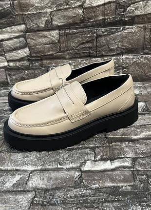 Нові туфлі лофери zara 37 розмір устілка 23.8 см