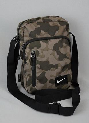 Сумка крос-боді nike core small items ii ad хакі камуфляжна месенджер/органайзер через плече барсетка оригінал       camel active dakine eastpak