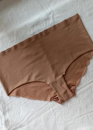 Безшовні жіночі трусики бренду marks & spencer  uk 14   eur  42