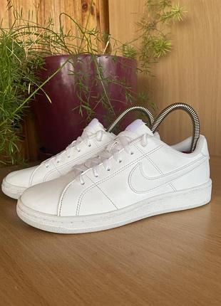 Кросівки жіночі nike  р 36 устілка 22,5 см .
