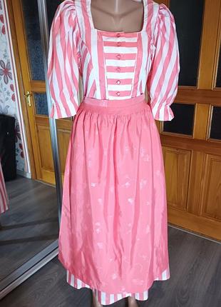 Австрійська сукня (дірндль) від бренду thalbauer trachten (zechner dirndl), у біло-рожеву смужку, склад : 65%- віскоза, 35%-бавовна, р-р 44-46