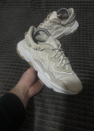 Adidas ozweego (39) 25см жіночі кросівки білі літні озвіго оригінал