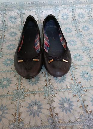 Черные кожаные балетки Tommy hilfiger. р. 39