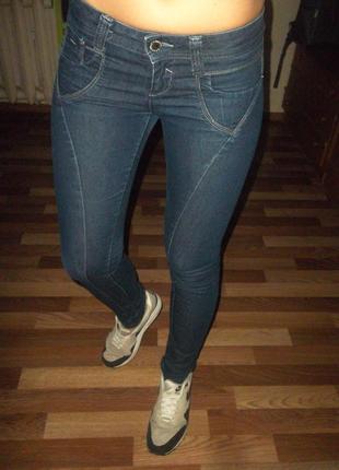 Шикарные джинсы5 фото