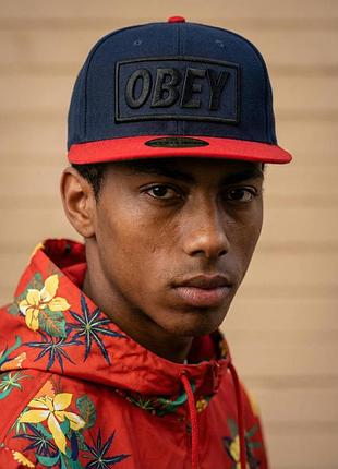 Винтажная фирменная кепка бейсболка obey dark blue and red full black logo