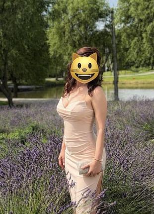 Елегантна сукня