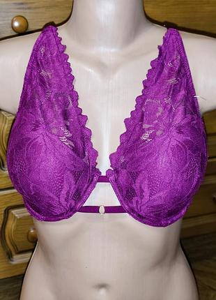 Красивый бюстгальтер uк38c eur85c