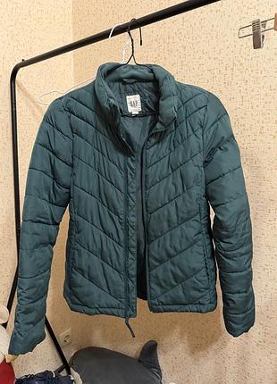 Курточка жіноча gap xs
