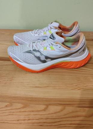 Кроссовки saucony endorphin speed 4