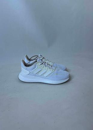 Кросівки adidas