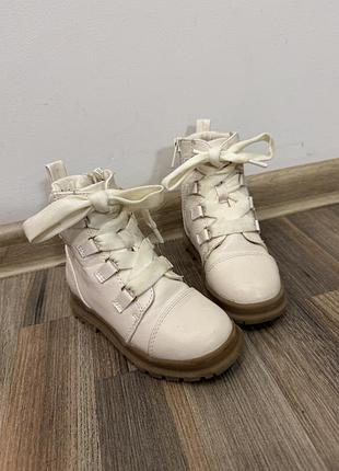 Черевики river island