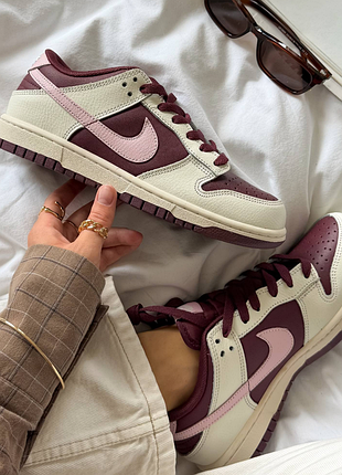Sb dunk low prm valentine's day