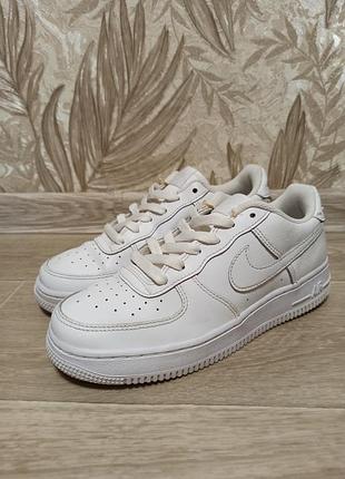 Кроссовки nike оригинальные
