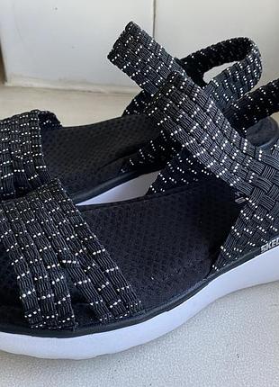 Босоніжки skechers 36р. оригінал