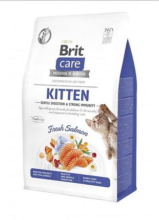 Сухий корм суперпреміум-класу brit care cat grain-free kitten gentle digestion & strong immunity з лососем. бріт кеа для кошенят з лососем
