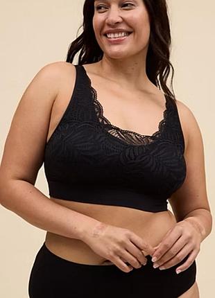 Брендовый бесшовный топ с кружевом размера l-xl