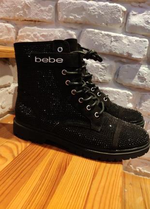 Новые  оригинальные ботинки bebe9 фото