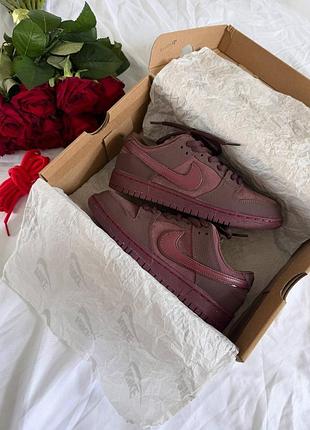 Nike sb dunk low city of love burgundy/найк сб данк лоу город любви бургунди 36 37 38 39 40 41