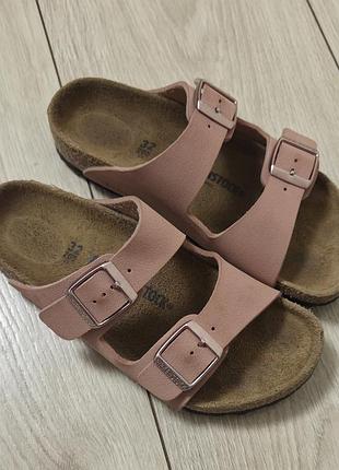 Шльопанці birkenstock arizona