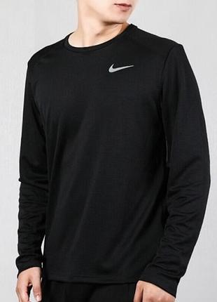 Лонгслів чоловічій чорний  nike