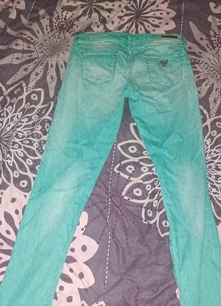 Скини джинсы guess