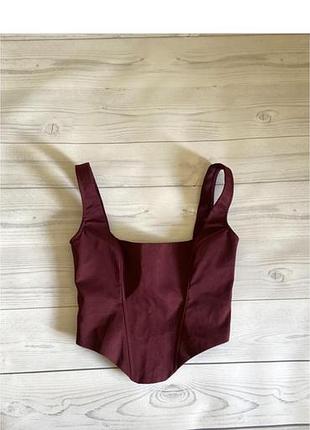 Топ prettylittle thing  розмір 34