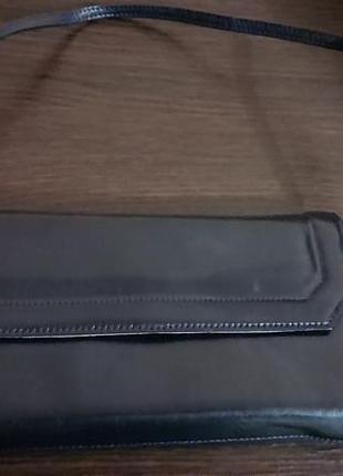 Жіноча сумочка carvela