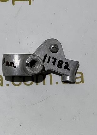 Крепление под левое зеркало suzuki ad-50 4-t 10mm.