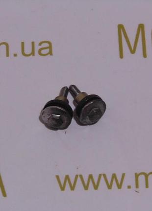 Болти кришки клапанів honda crea af 54
