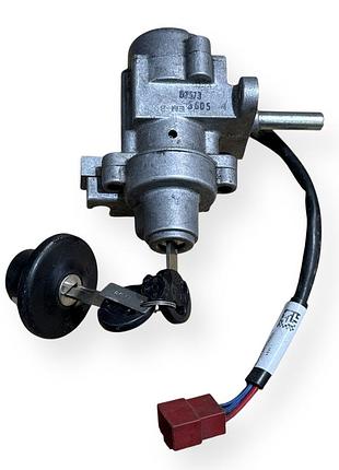 Замок запалювання + пробка yamaha bws new 125-150 japan
