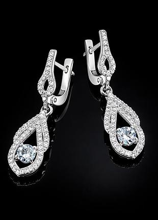 Серебряные серьги с фианитами капля утренней росы