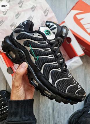 Мужские кроссовки nike air max plus tn black silver green