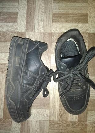 Кроссовки р .36