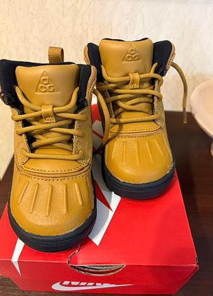 Дитячі кросівки nike woodside 2 high 5