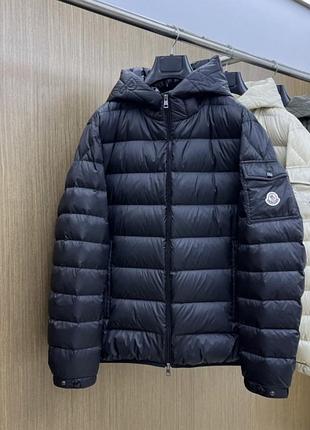Натуральний пуховик чоловічій moncler