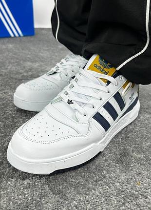 Adidas forum low multi 10