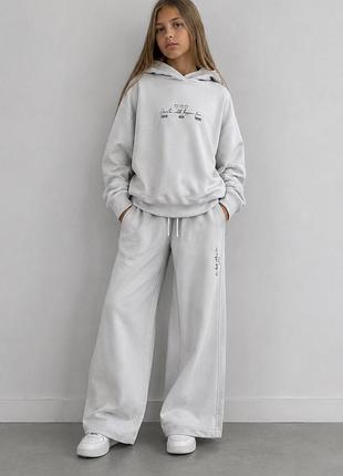 Костюм білий zara худі з капюшоном штани