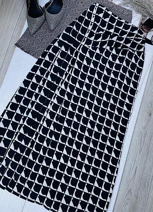 Літня спідниця zara l міді спідниця в геометричний принт спідниця з глибоким розрізом спідниця зара