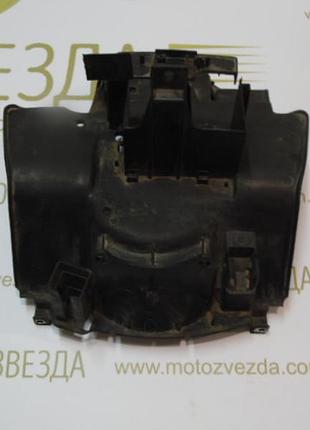 Пластиковая подставка под аккумулятор honda lead af 20/hf05