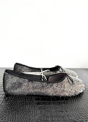 Балетки zara в паєтках.