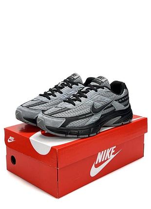 Nike initiator grey black 3