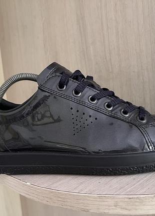Лакові кросівки ecco оригінал