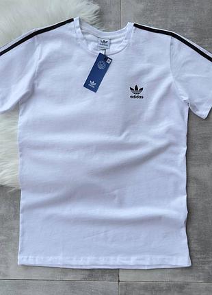 Футболка adidas