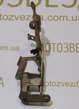 Кріплення дзьоба honda af56/57