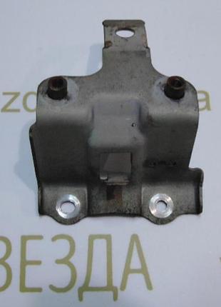 Кріплення дзьоба honda tact af51