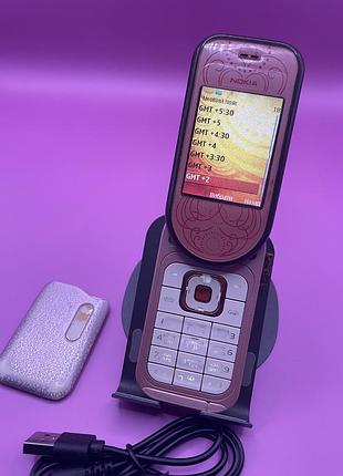 Кнопочний телефон nokia 7373 6