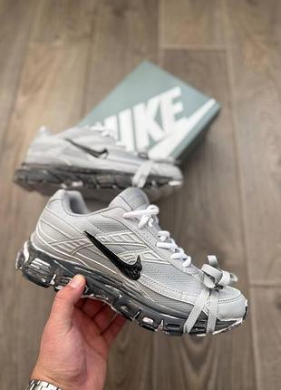 Стильные женские кроссовки nike initiator light grey custom