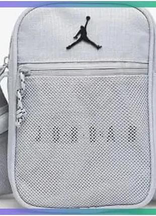 Сумка nike jam blacktop festival bag 1.7l сірий чоловіча спортивна сумка для щоденного використання 23 sku_ma9190-g3a