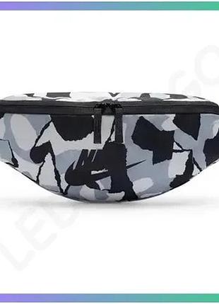Сумка на пояс nike nk heritage waistpack біла чорна сіра унісекс спортивна 41х10х15 см для активного в sku_dv6242-060