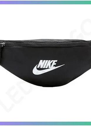 Сумка на пояс nike nk heritage s waistpack чорна унісекс для активного відпочинку 28x7,5x12,5 см sku_db0488-254